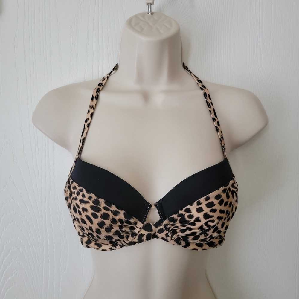 Victoria's Secret The Close Up Bikini Top